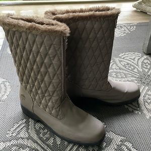 Ladies Totes All-Weather Zip Front Boots-Size 11